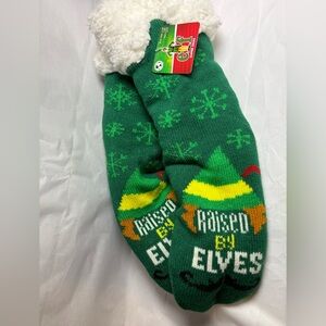 Elf Woman’s Holiday Slipper Socks Size 4-10 NEW Raised By Elves